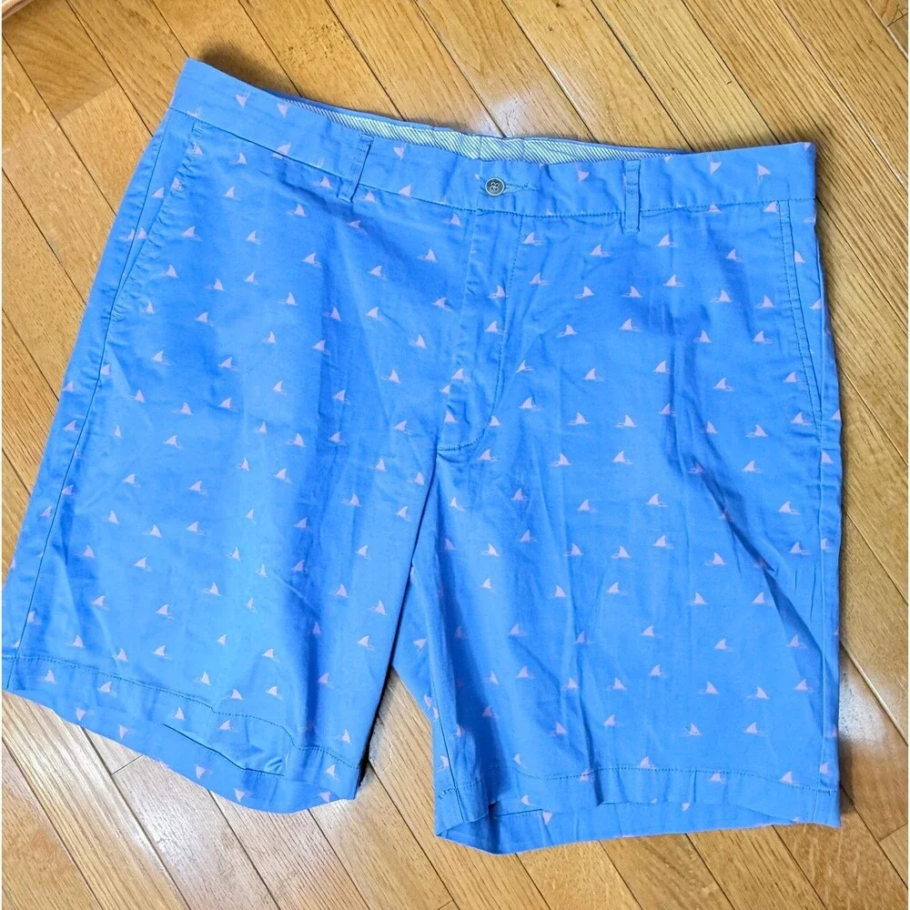 Peter Millar Shorts Mens 38 Performance Golf Blue Shark Fin Print Stretch Summer